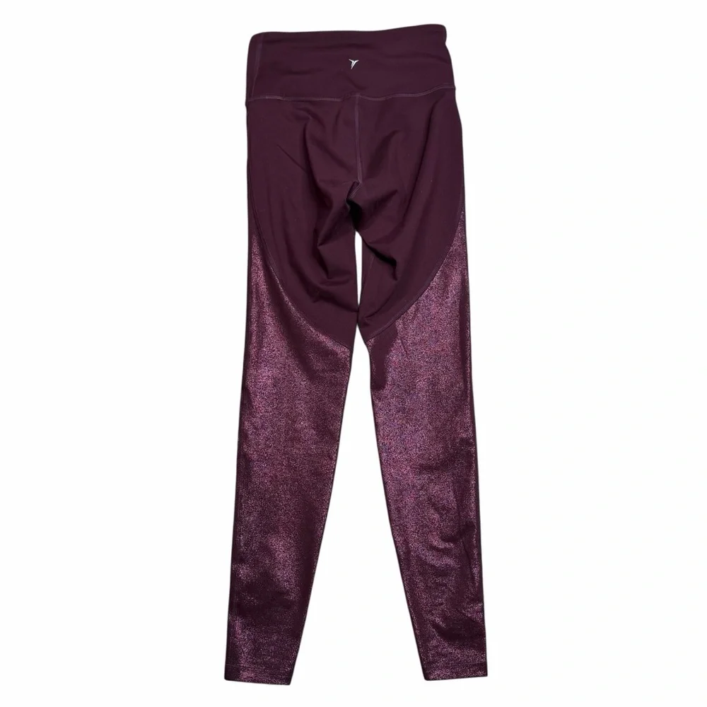 10/$25🦋 Old Navy Active Go Dry Maroon & Gold High Rise Compression Leggings - XS